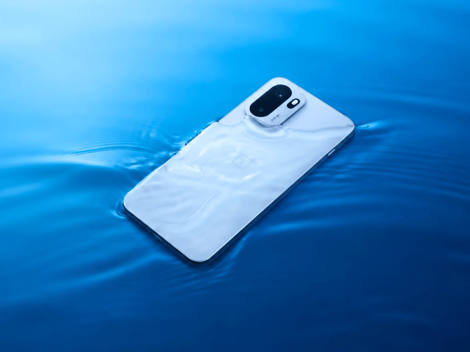 New OnePlus Phone Leak: 185Hz Display, Strong Chip, 23% Bigger Battery