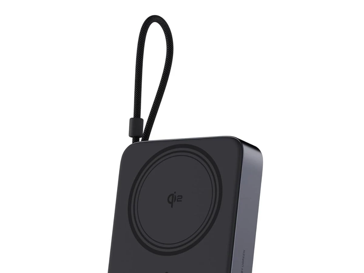 Ugreen Launches Power Bank with Integrated Cable