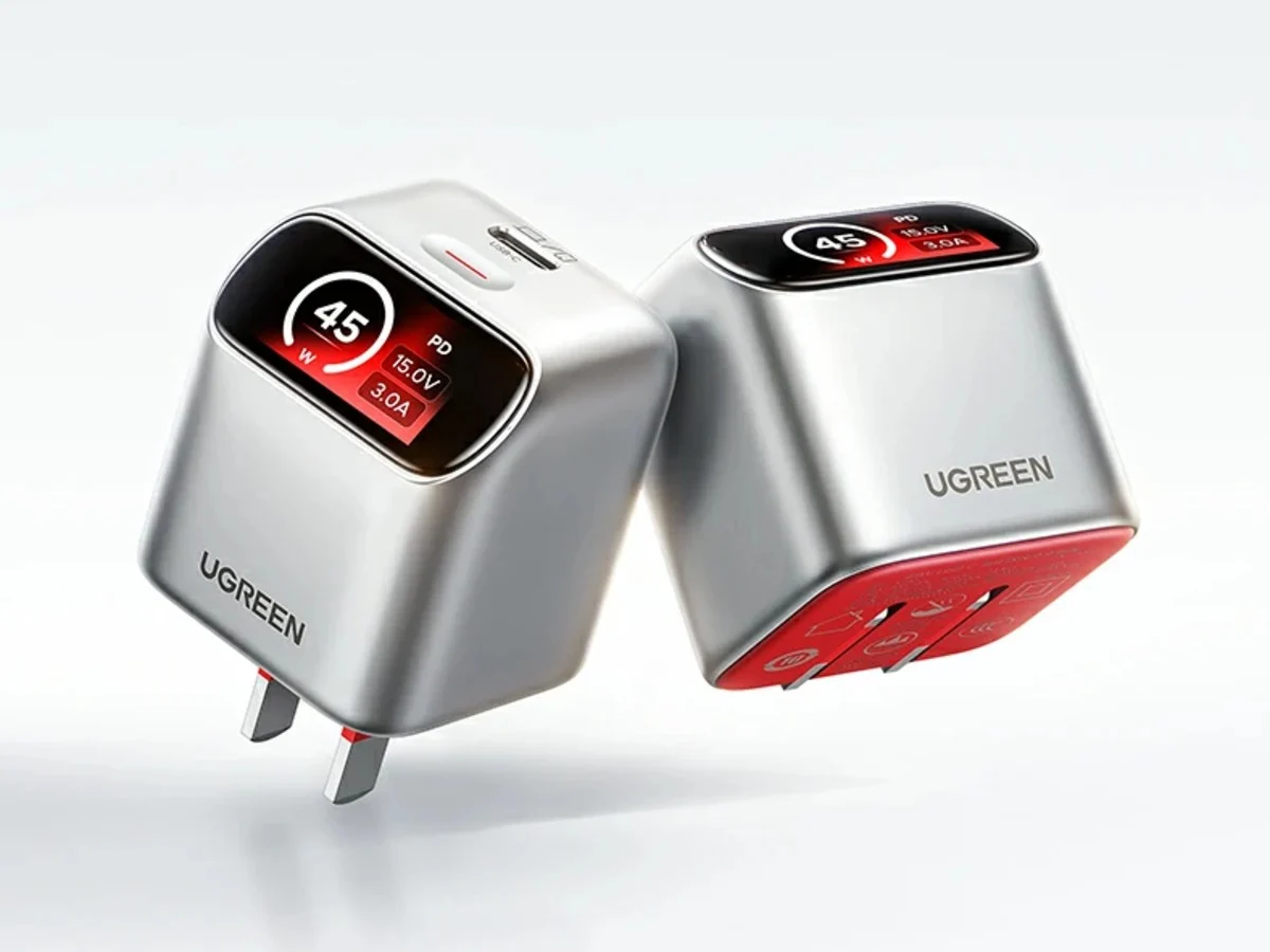 Ugreen 45W Charger with Angled Display Released