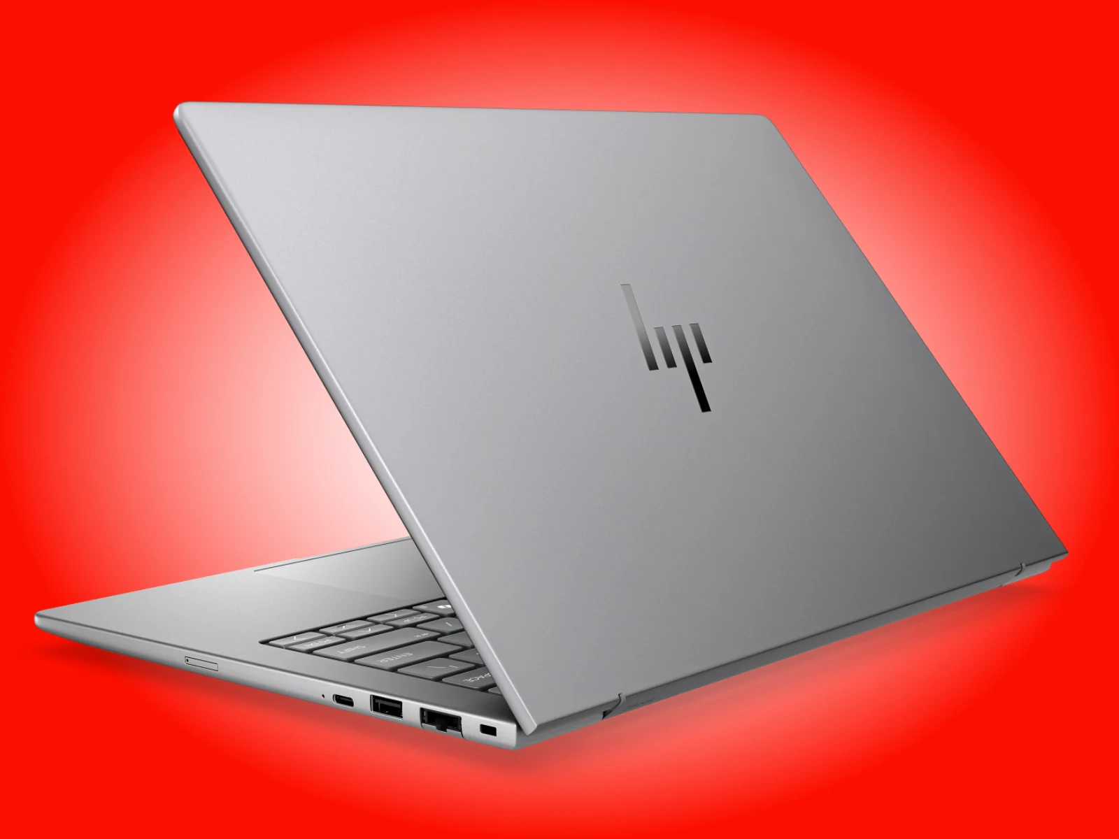 HP launches 14-inch laptop worldwide with 120Hz VRR display and 64GB RAM