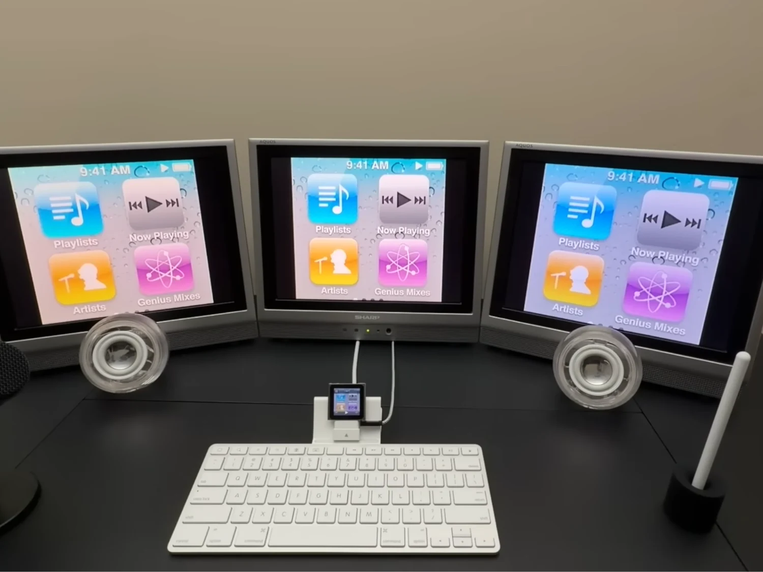 2010 iPod Nano Powers Three Displays via Vintage iPad Dock