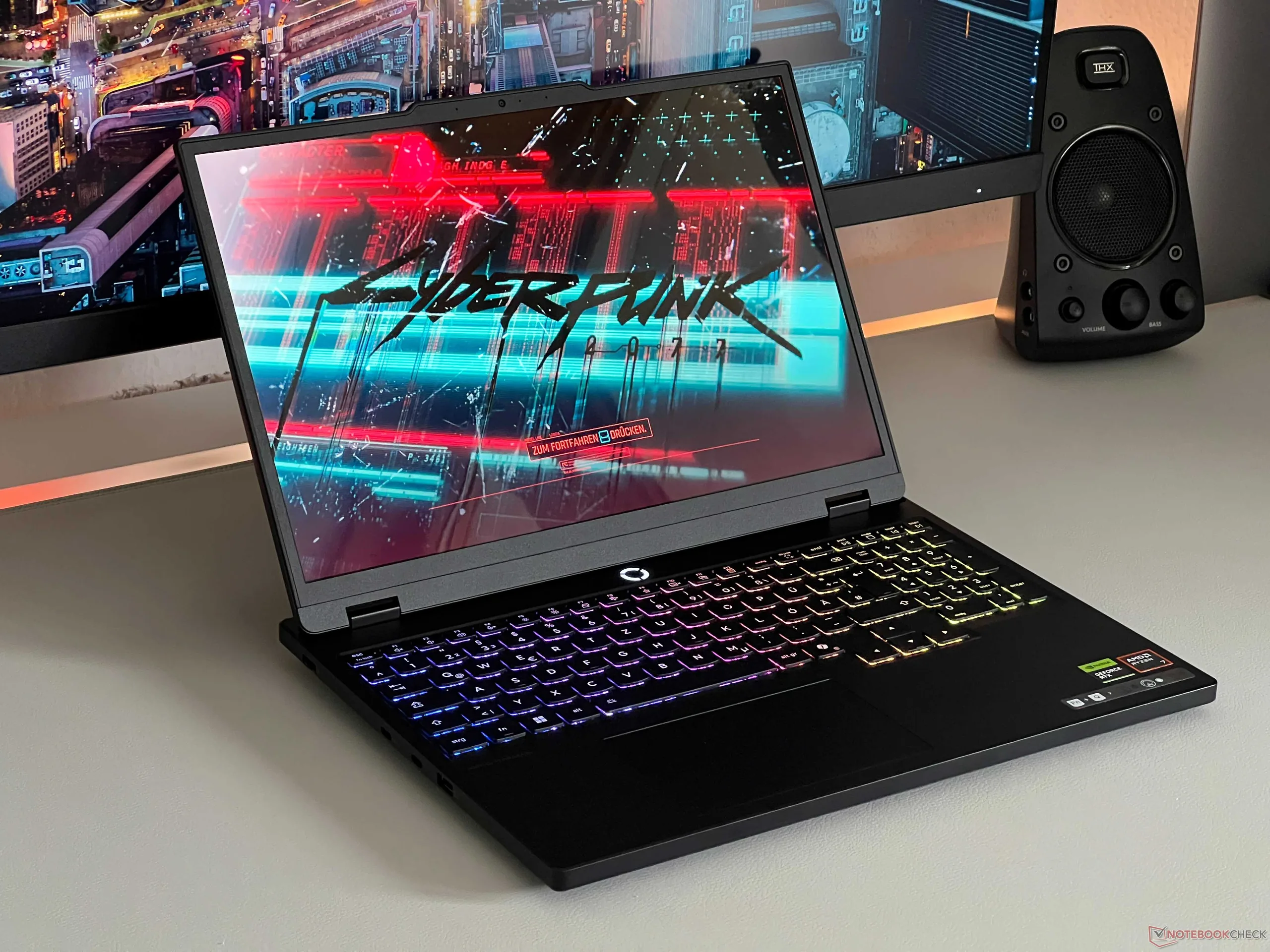 Lenovo Legion 5 RTX 5070: QHD OLED, 32GB RAM Discounted