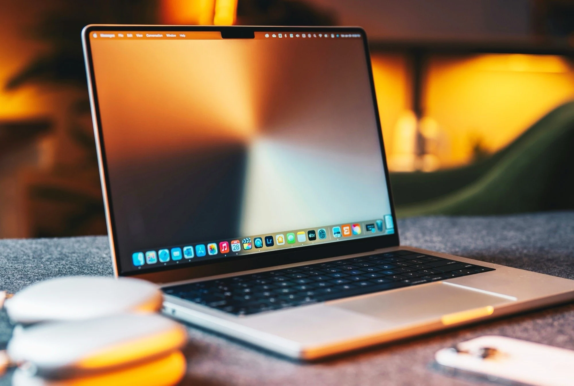 Apple macOS 27 to Enhance Liquid Glass and Launch New Features