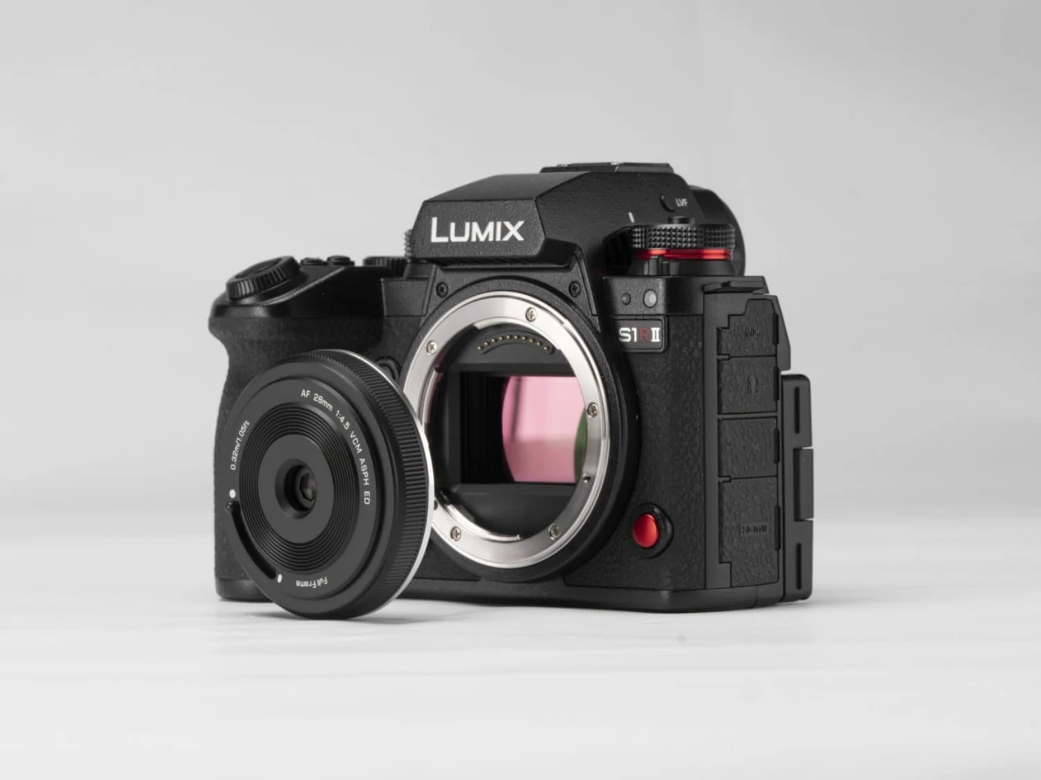 Viltrox AF 28mm F4.5 Chip L Lens Launches at $99